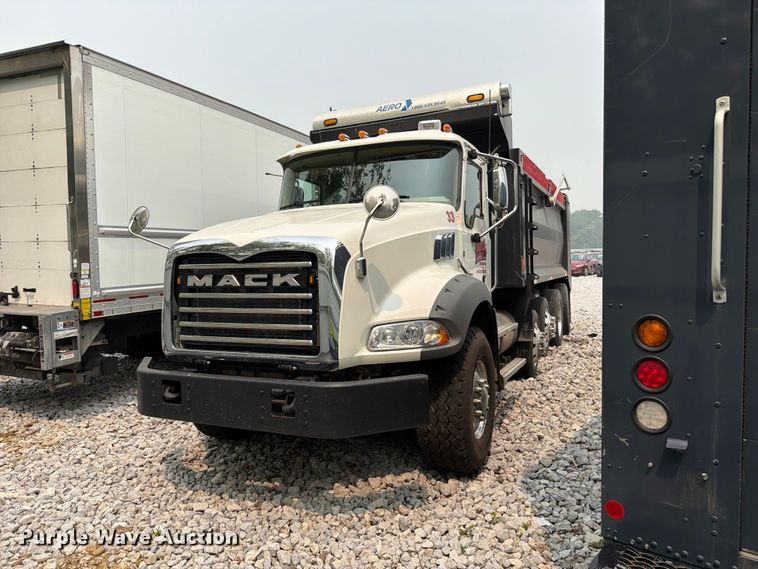 2024 Mack Granite dump truck - YA4191
