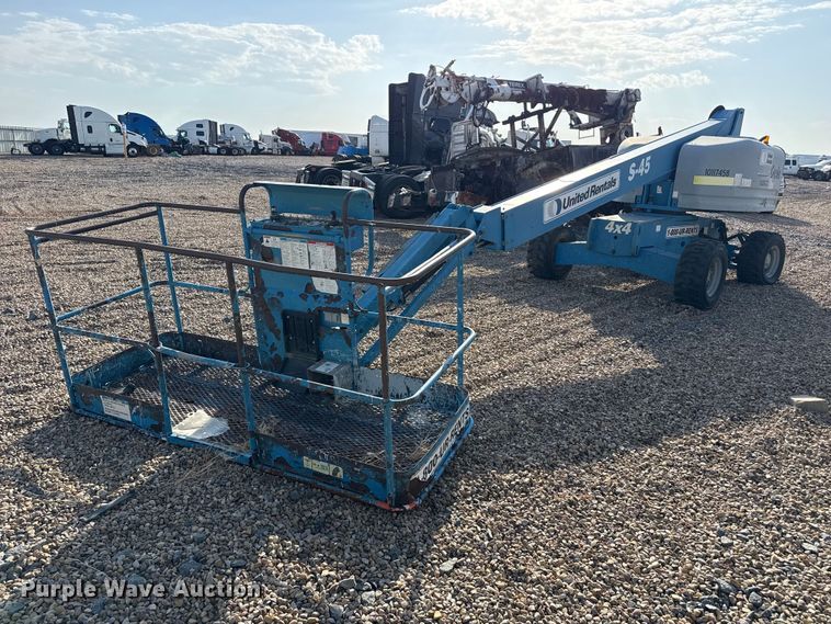 2012 Genie S-45 boom lift - YA4656
