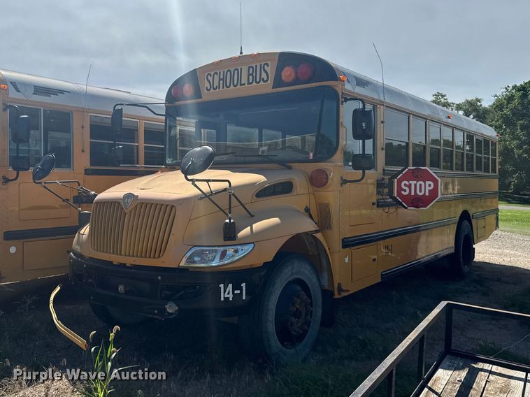 2014 IC PB105 school bus - DY3241