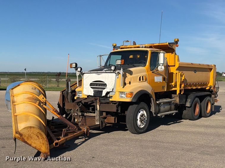 2005 Sterling L9500 dump truck - EA0449