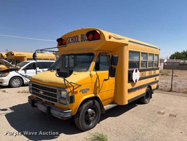 1995 Chevrolet G-series school bus - EF6436