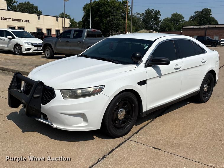 2014 Ford Taurus Police Interceptor  - ER3219