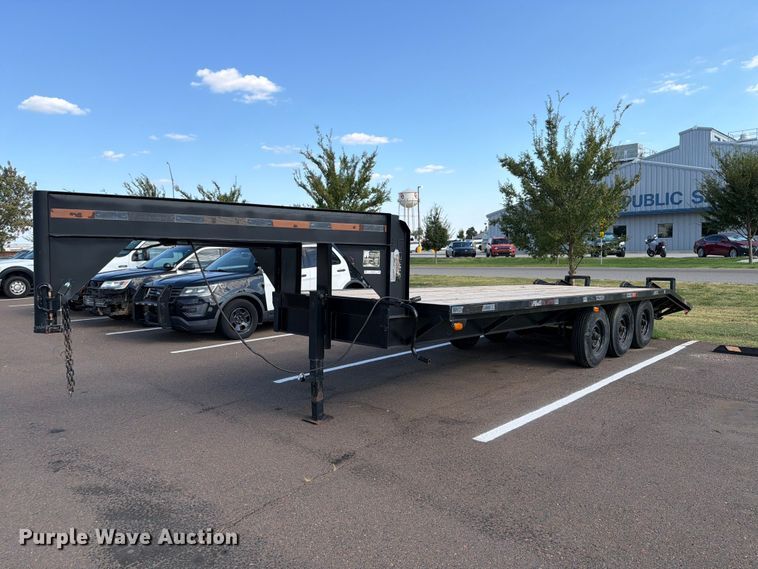 1986 W-W Trailer Manufacturers equipment trailer - EW8755
