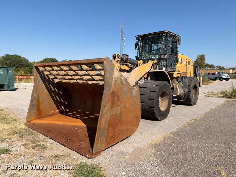 2022 Caterpillar 966M wheel loader - EW8770