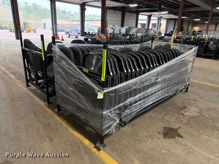 (106) folding chairs - EX0991