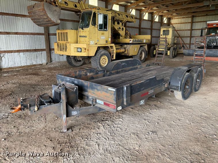 1993 Cronkhite Industries equipment trailer - FC3126