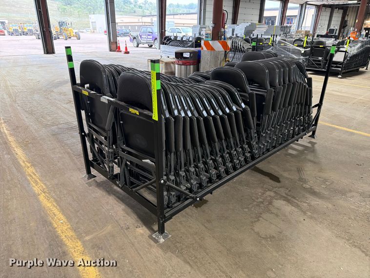 (51) folding chairs - FT6545