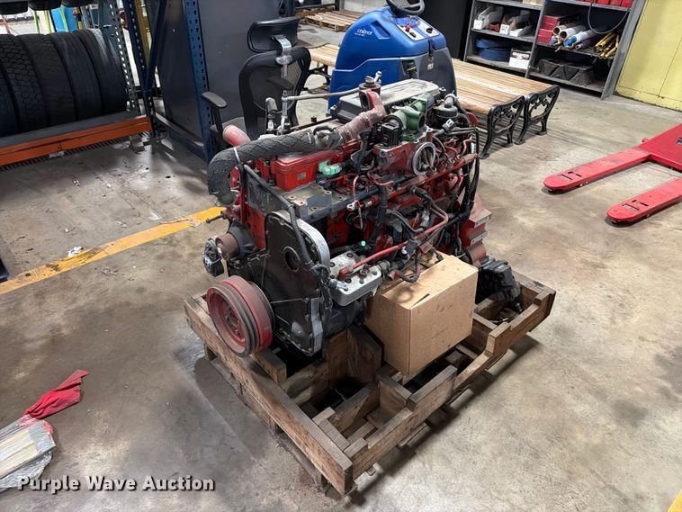Cummins ISL engine - FT6633
