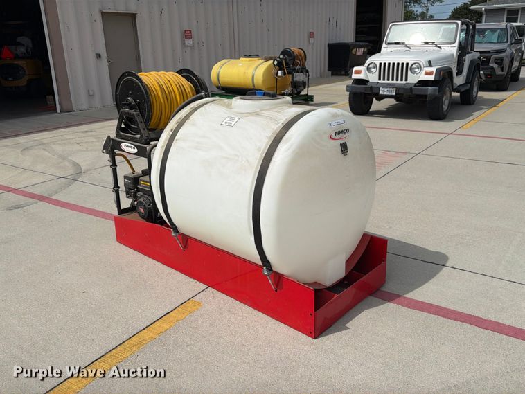 Fimco LSS-235 turf sprayer - FU0513
