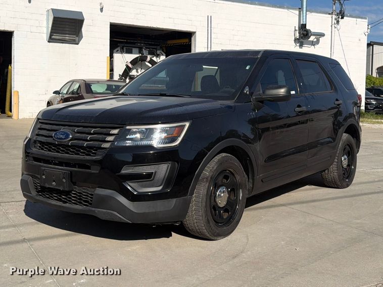 2017 Ford Explorer Police SUV - FU4612