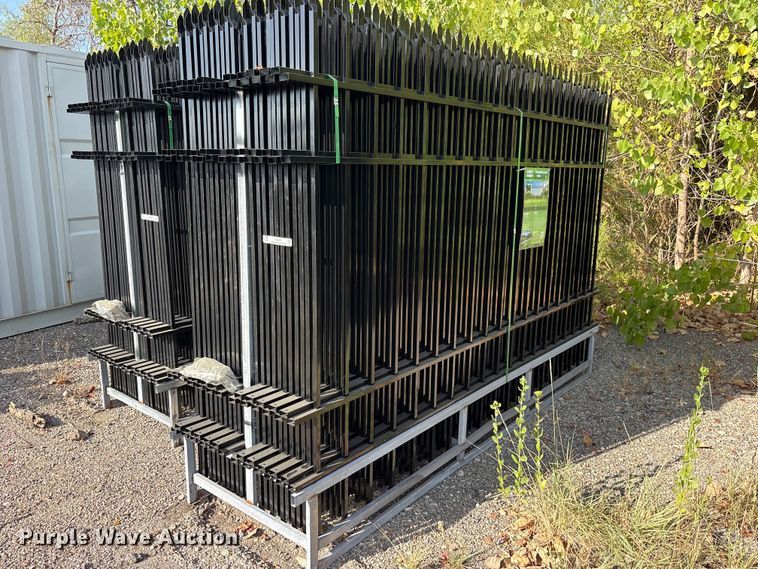 (22) 2024 EINGP F10 fence panels - ES8063