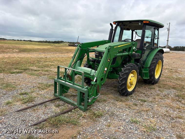 2019 John Deere 5075E MFWD tractor - ES8096