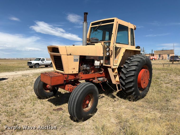 1970 Case 1170 tractor - EW2200