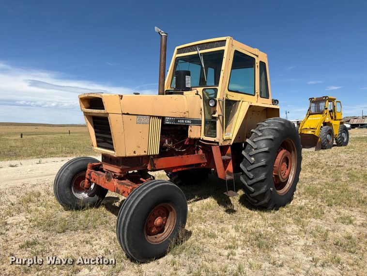 1971 Case 1170 tractor - EW2201