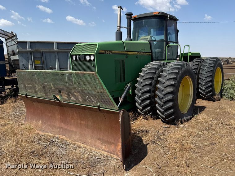 1993 John Deere 8770 4WD tractor - EW4271