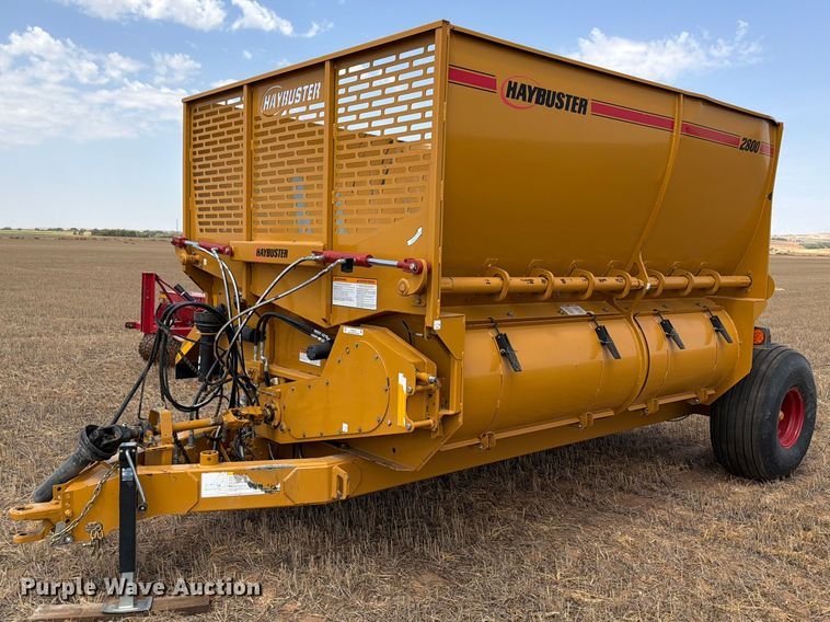 Haybuster 2800 bale processor - EW8739
