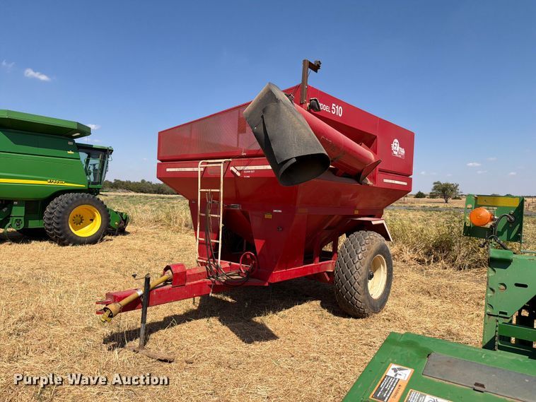 EZ trail 510 grain cart - EW8835