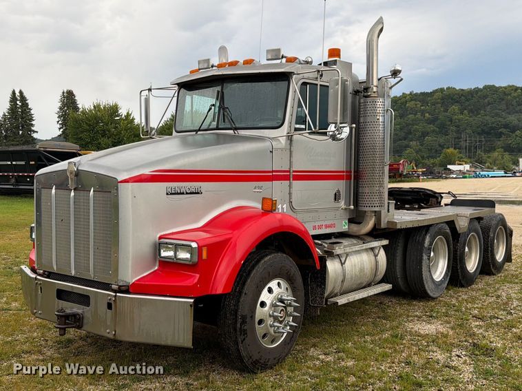 1994 Kenworth T800 semi truck - EO8737
