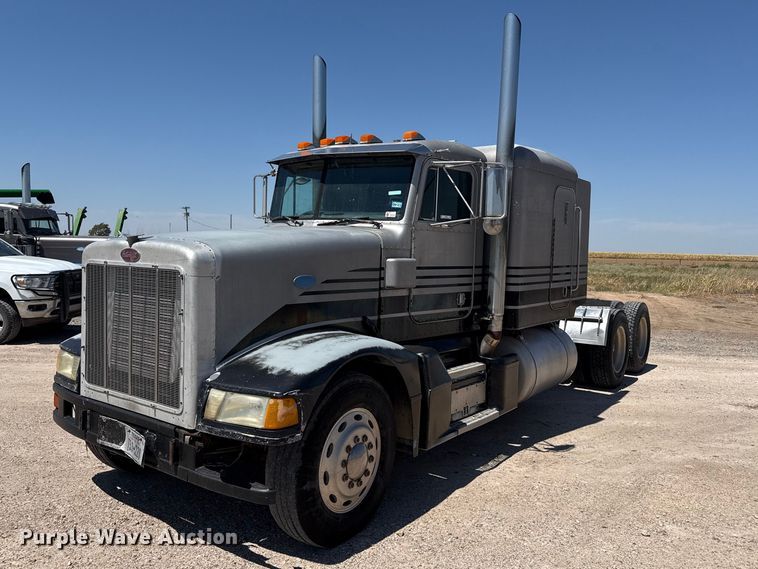 1987 Peterbilt 567 semi truck - EW4265