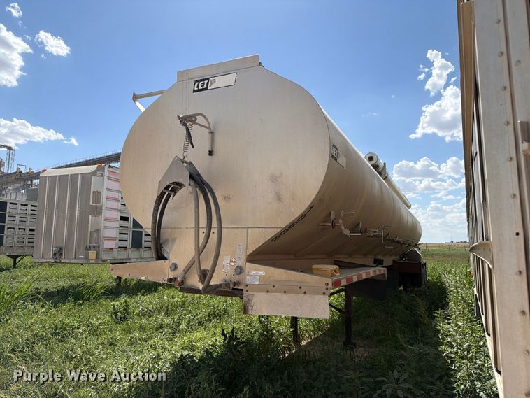 CEI AT35L feed delivery trailer - EW8650
