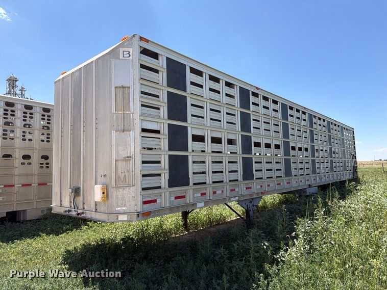 Barret livestock trailer - EW8655