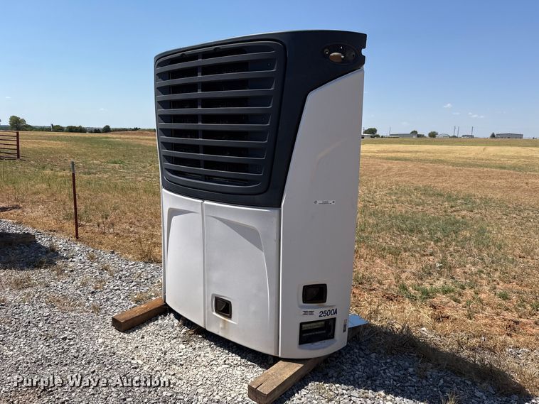 Carrier X2 2500A reefer unit - EW8806