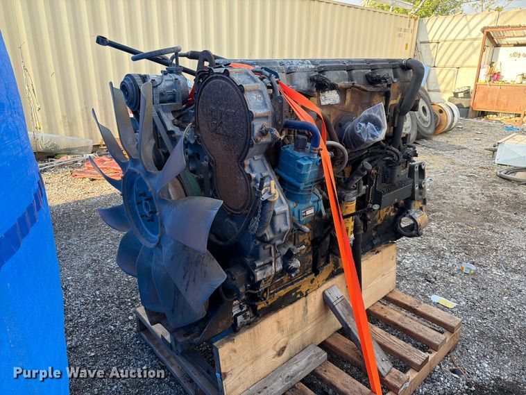 Caterpillar C15 engine - MQ9161