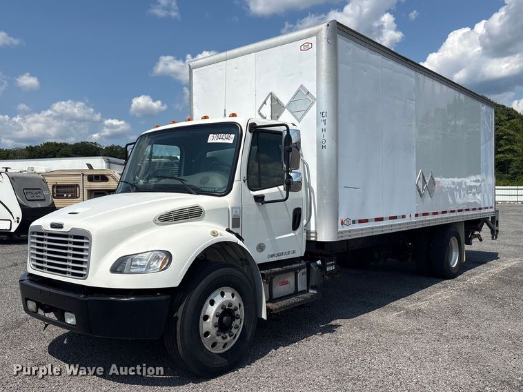 2020 Freightliner Business Class M2 box truck - YA3925
