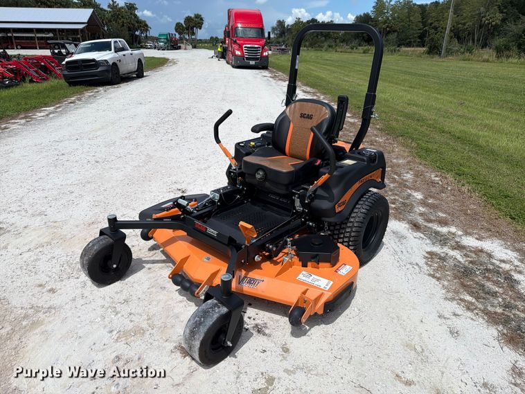 SCAG Tiger CAT II ZTR lawn mower - DV7373