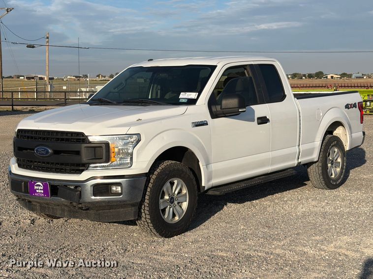 2018 Ford F150 Ext. Cab pickup truck - DV8646