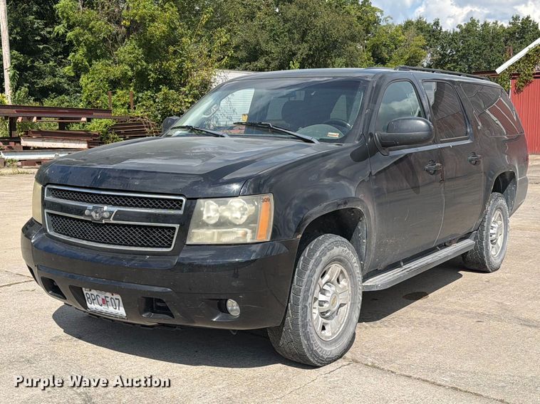 2009 Chevrolet Suburban 2500 SUV - DZ4830