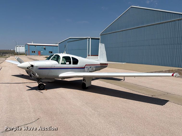 1964 Mooney M-20C airplane - EA0440