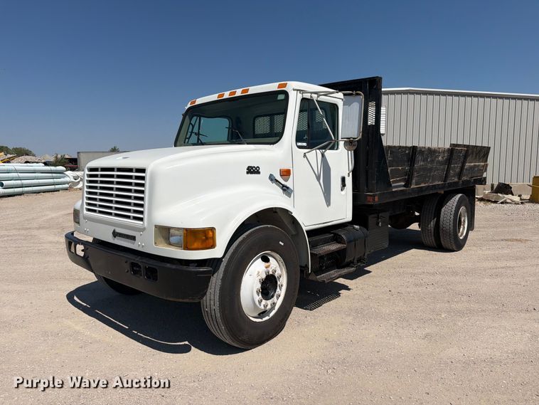 1998 International 4700 dump flatbed truck - EP7572