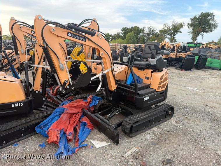 2024 Erie Industries EM15 mini excavator - EU1559
