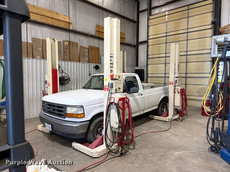 2003 Sterile Komi ST-1072 four post lift - EU5897