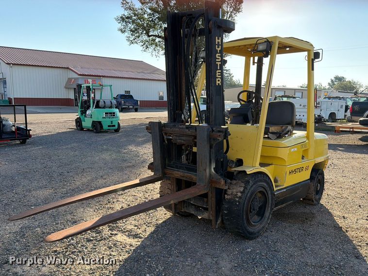 2001 Hyster H60XM forklift - EU5902