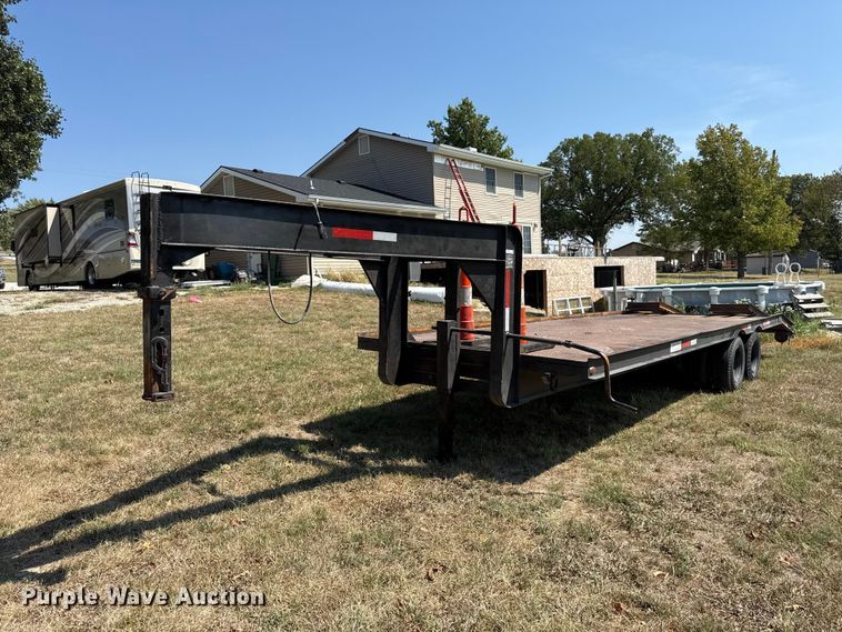 1981 Holden HGD2022 equipment trailer - EV6152