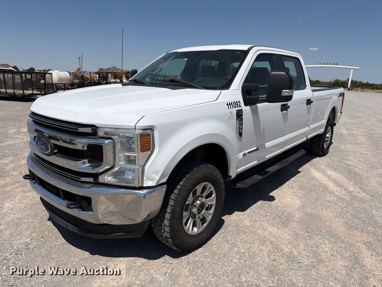 2022 Ford F250 Super Duty Crew Cab pickup truck - EW8709