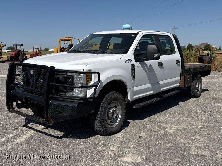 2019 Ford F250 Super Duty Crew Cab pickup truck - EW8713