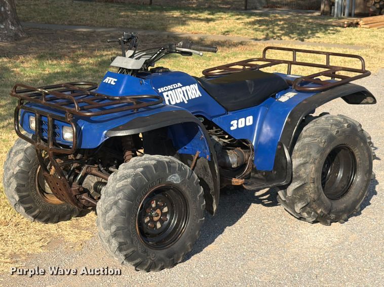 1991 Honda Fourtrax 300 4x4 ATV - EW8866