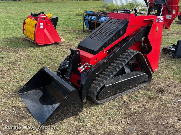 Vorx Industrial NL750 compact utility loader - EX4261