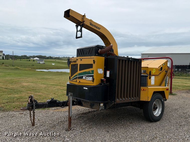 2020 Vermeer BC1500 wood chipper - FB5947
