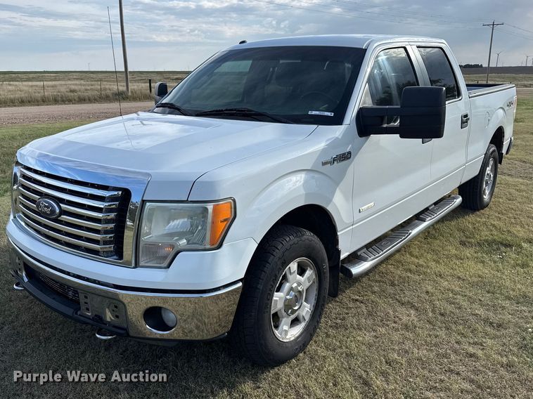 2012 Ford F150 Crew Cab pickup truck - FB6929