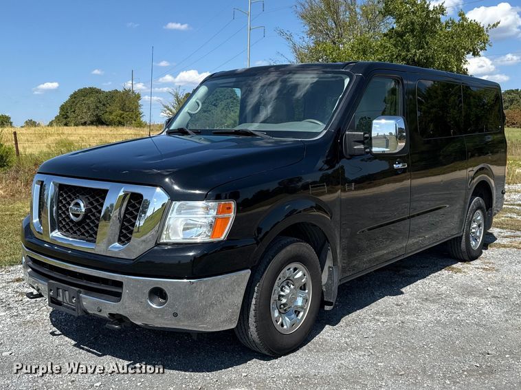 2016 Nissan NV3500 van - FC4331