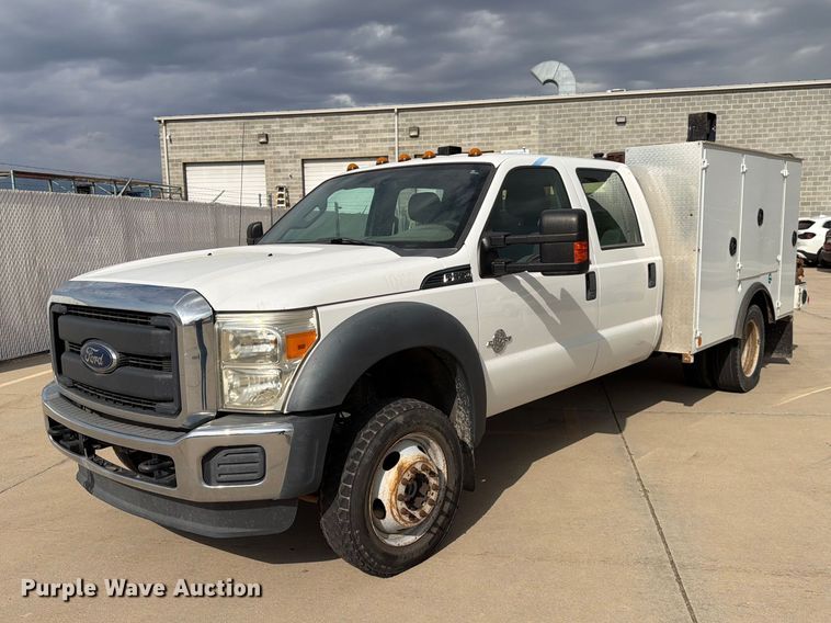2015 Ford F550 utility / service truck - FK4587