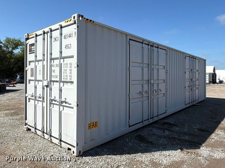 Shipping container - FN2597