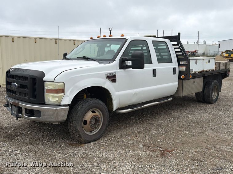 2008 Ford F350 Super Duty Crew Cab flatbed pickup truck - FP3086