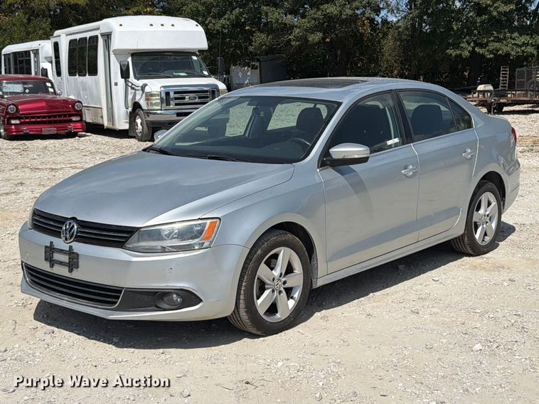 2011 Volkswagen Jetta  - FT6248