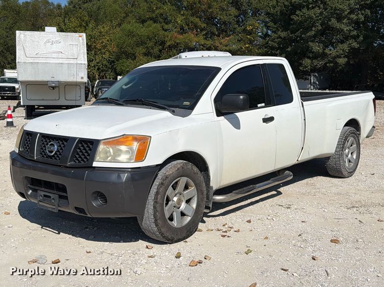 2008 Nissan Titan Ext. Cab pickup truck - FT6253