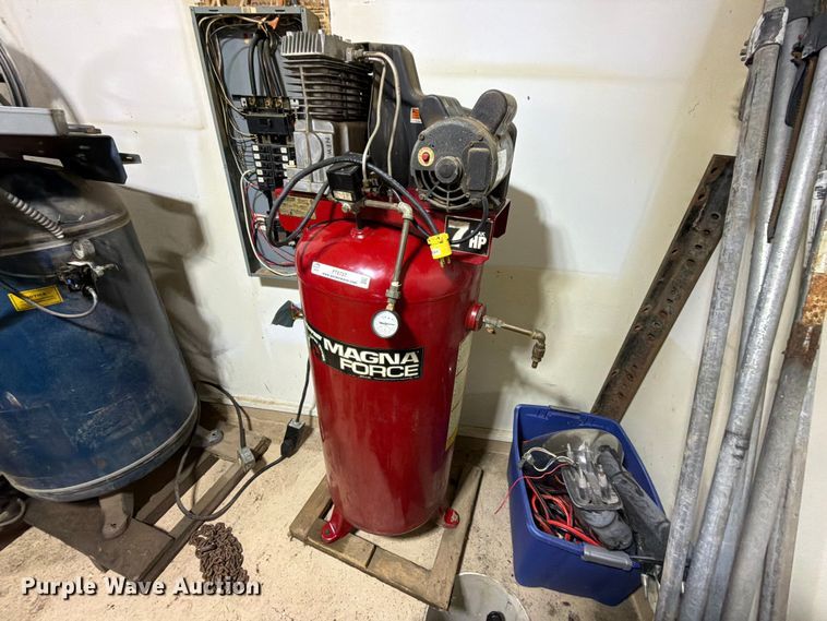 Colman Powermate Compressors air compressor - FT6727